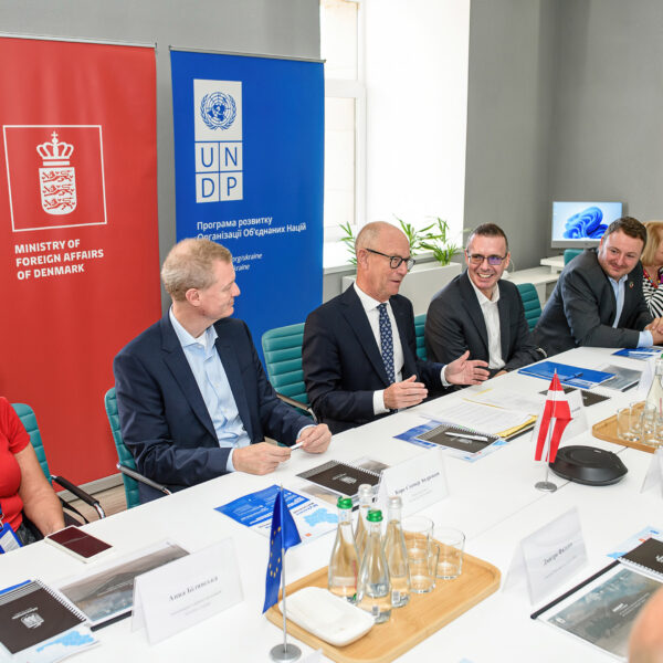 Upscaled with Gigapixel v1.1.1. 1798x1200 => 3236x2160 (1.8x) Model: StandardMax, strength: 0.5