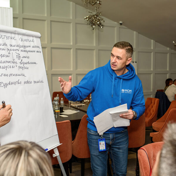 Upscaled with Gigapixel v1.1.1. 1798x1200 => 3236x2160 (1.8x) Model: StandardMax, strength: 0.5